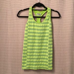 Athleta work out tank - Size Medium
